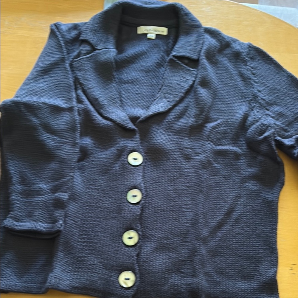Cut Loose Navy Button-Up Top